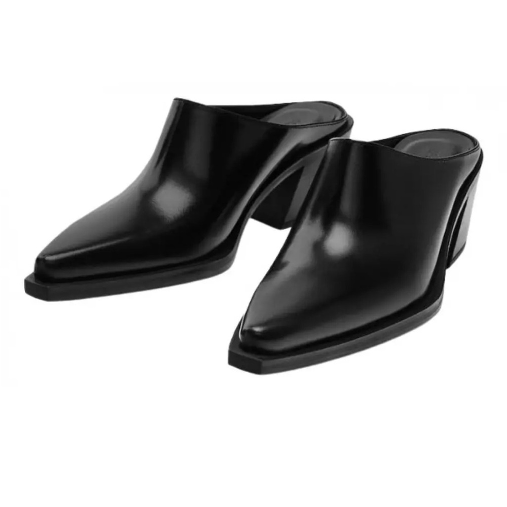 Massimo Dutti Black Leather Mules